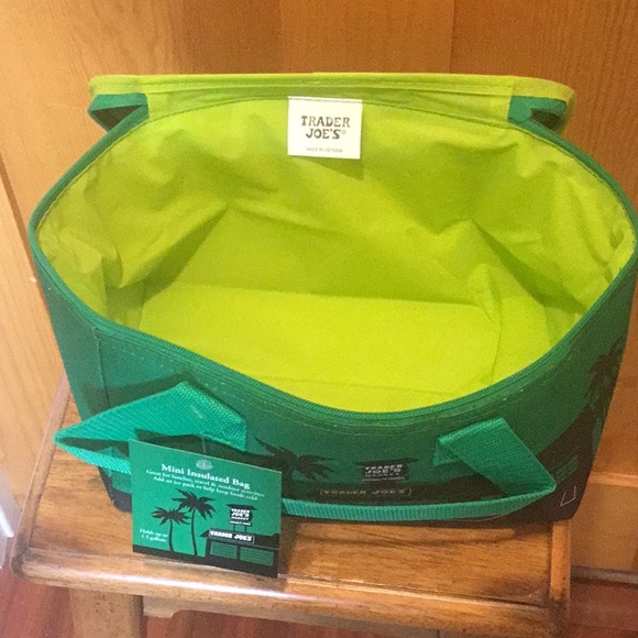 Trader Joe’s Insulated Mini Tote - Picture 2 of 7